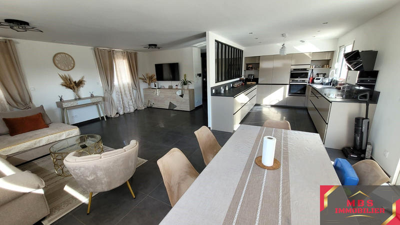 Villa - 154 m² - 6 pièces