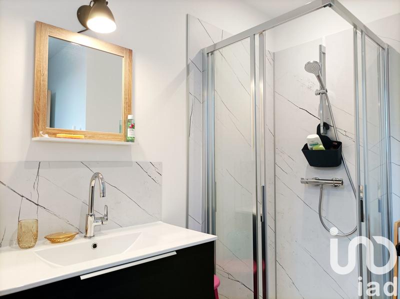 Maison - 213 m² - 10 pièces