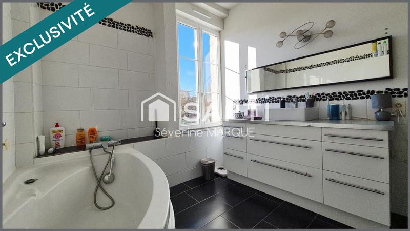 Maison - 170 m² - 7 pièces