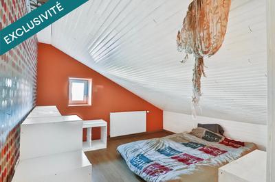 Maison - 95 m² - 5 pièces