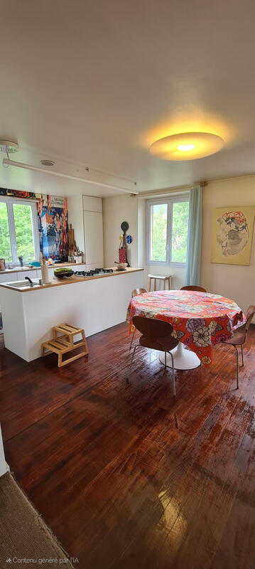 Appartement - 100 m² - 3 pièces