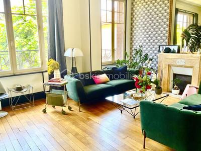 Maison de maîtres - 480 m² - 9 pièces