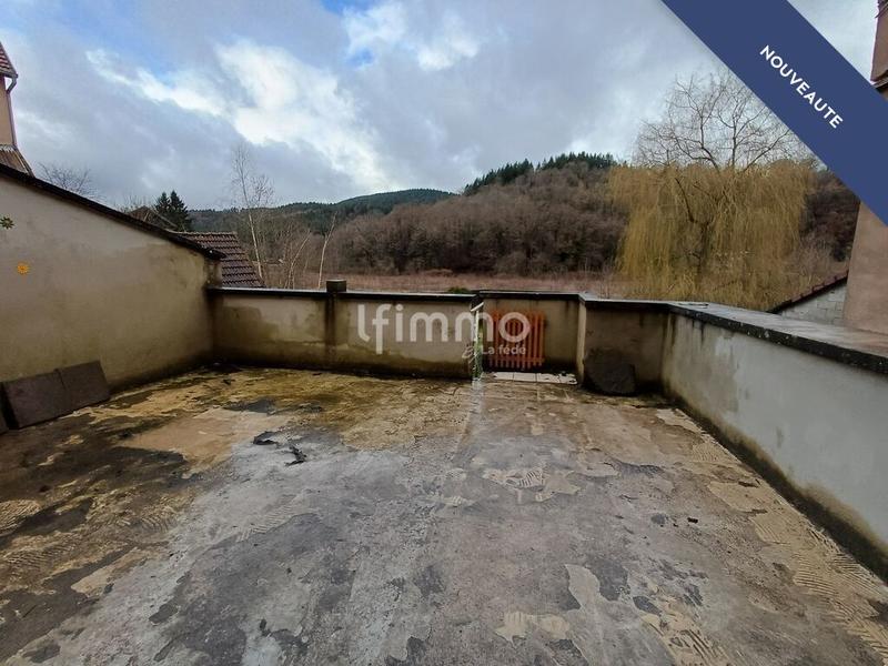 Immeuble - 241 m² - 11 pièces