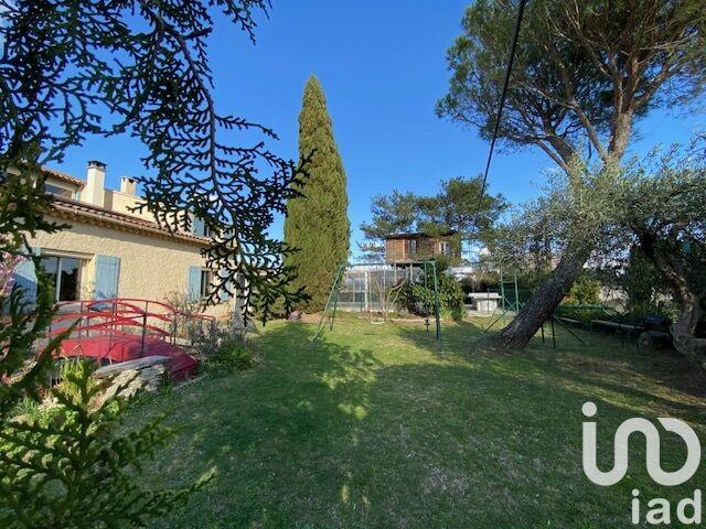 Maison - 212 m² - 9 pièces