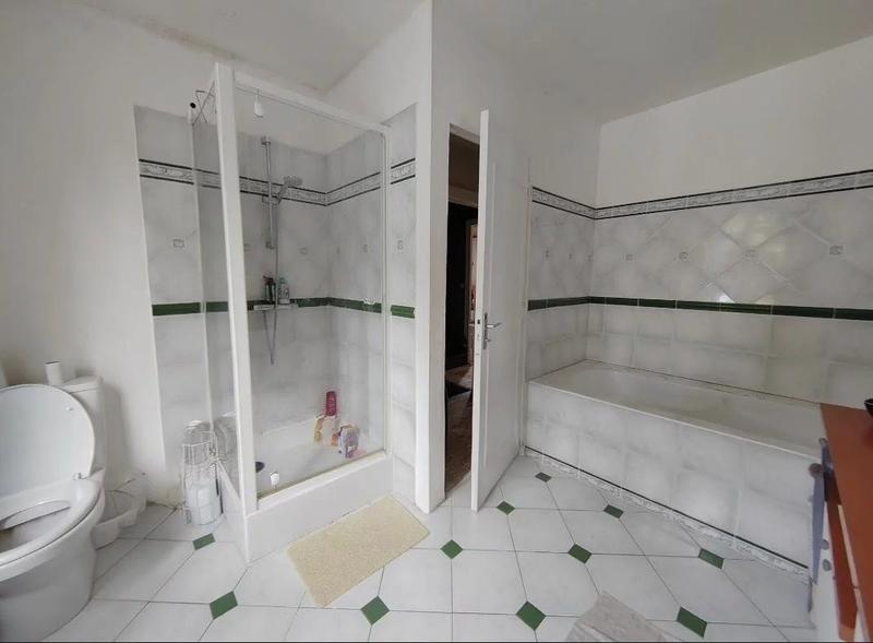 Appartement - 530 m² - 19 pièces