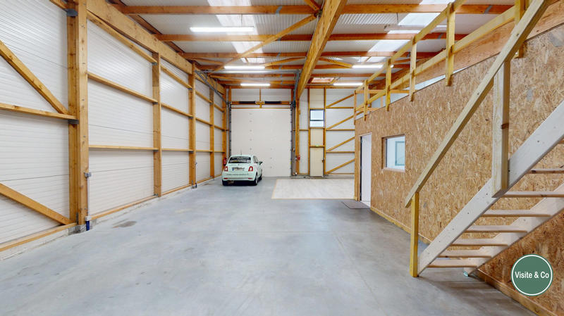 Entrepôt - 167 m²
