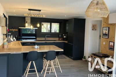 Maison - 143 m² - 5 pièces