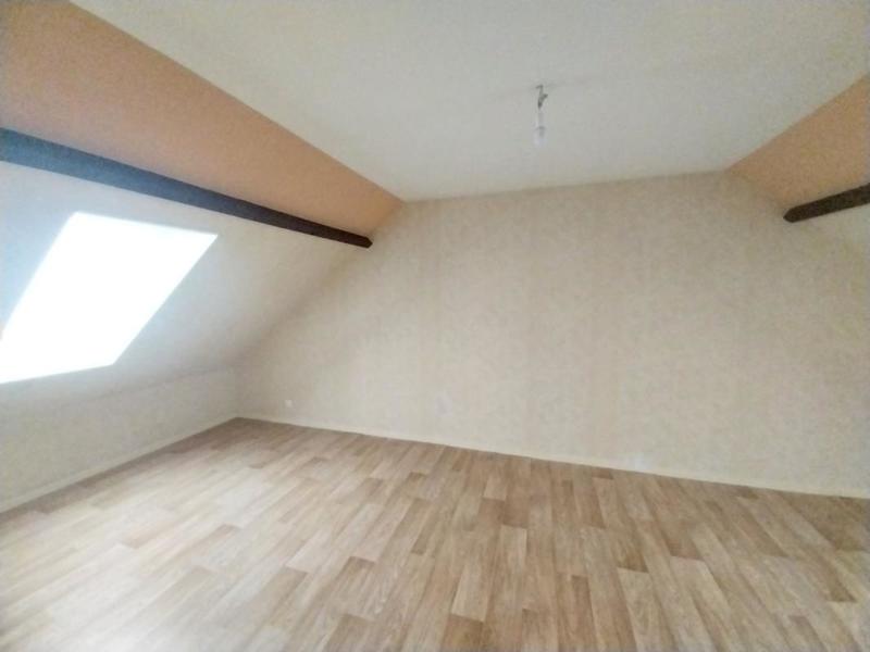 Appartement - 99 m² - 5 pièces