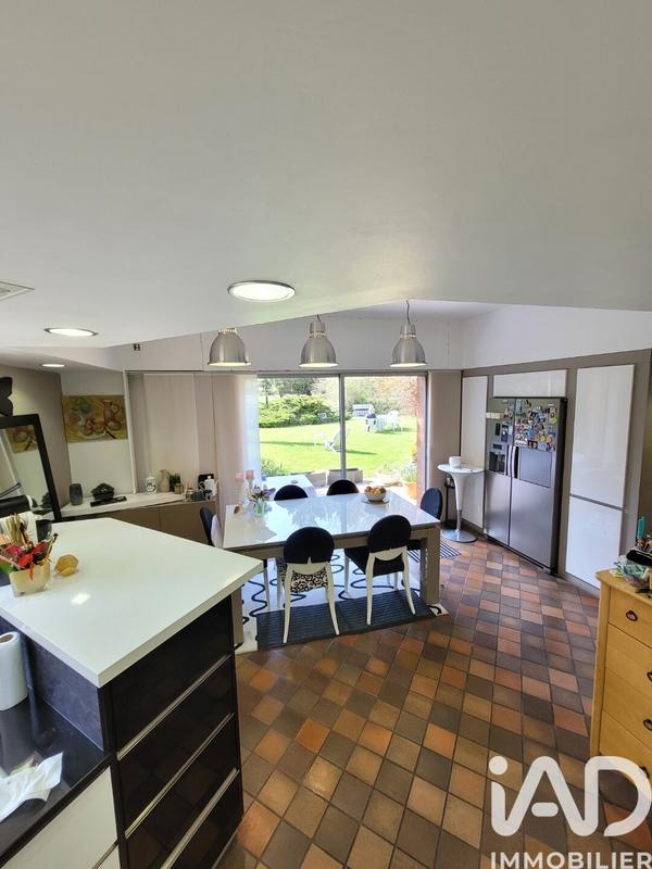 Maison de maîtres - 319 m² - 10 pièces