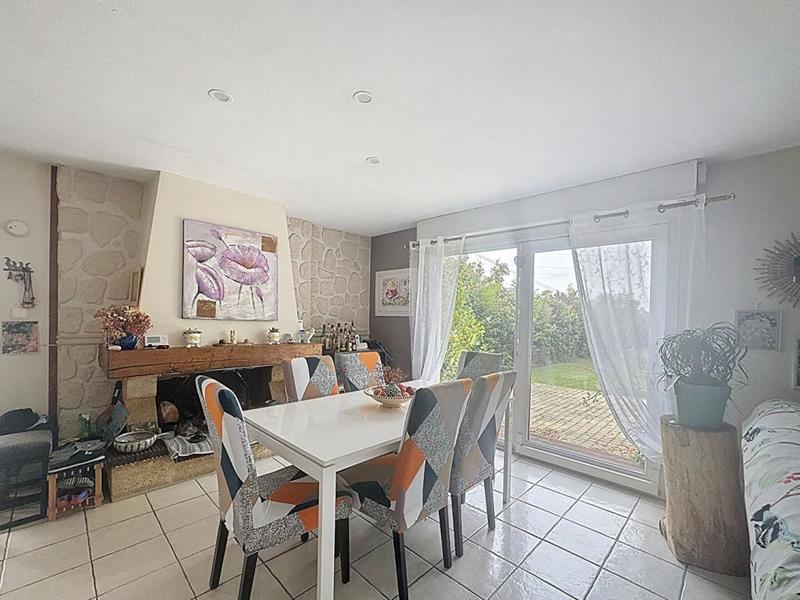 Maison - 85 m² - 5 pièces