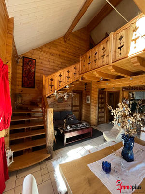 Maison - 113 m² - 5 pièces