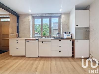 Maison - 142 m² - 5 pièces