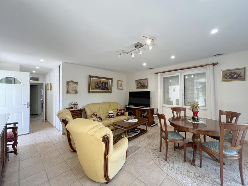 Villa - 101 m² - 4 pièces