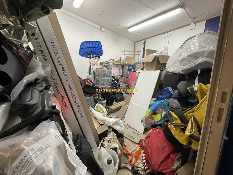 Local d'activités - 405 m²