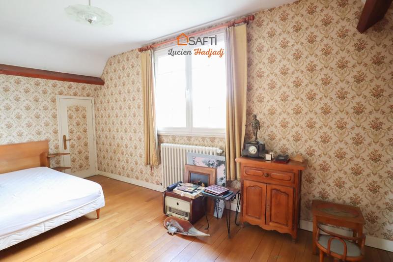 Maison - 95 m² - 5 pièces