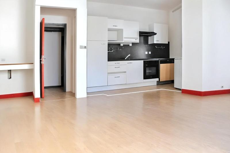 Immeuble - 250 m² - 12 pièces