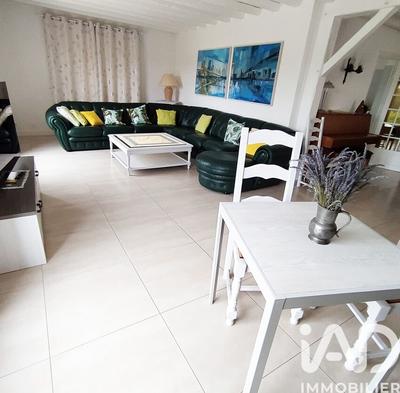 Maison - 180 m² - 7 pièces