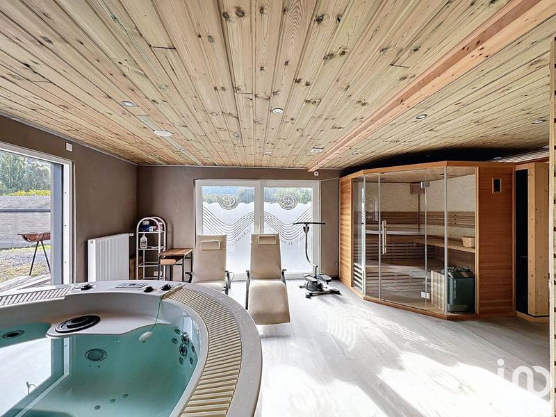 Local commercial - 1 100 m²