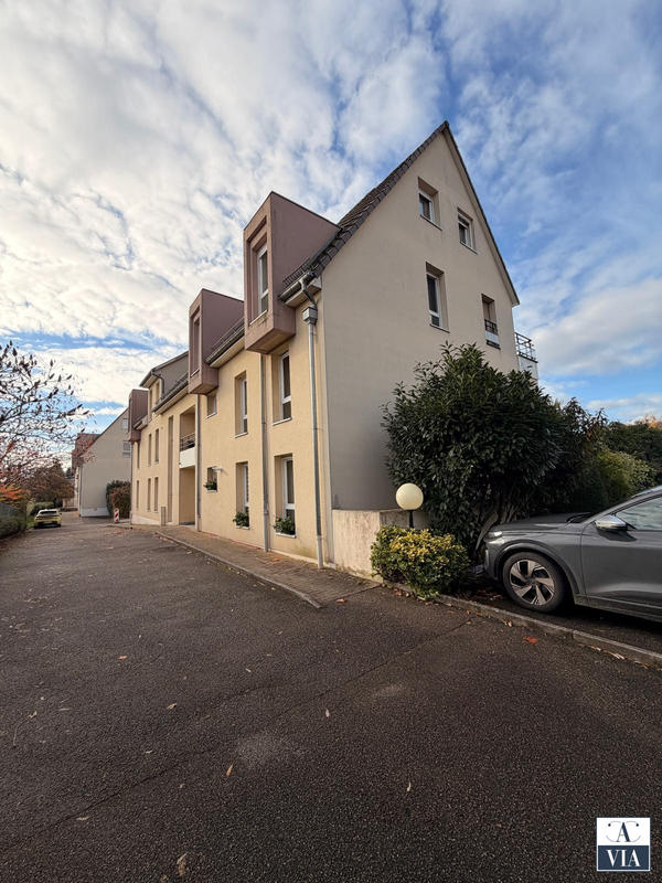 Appartement - 83 m² - 3 pièces