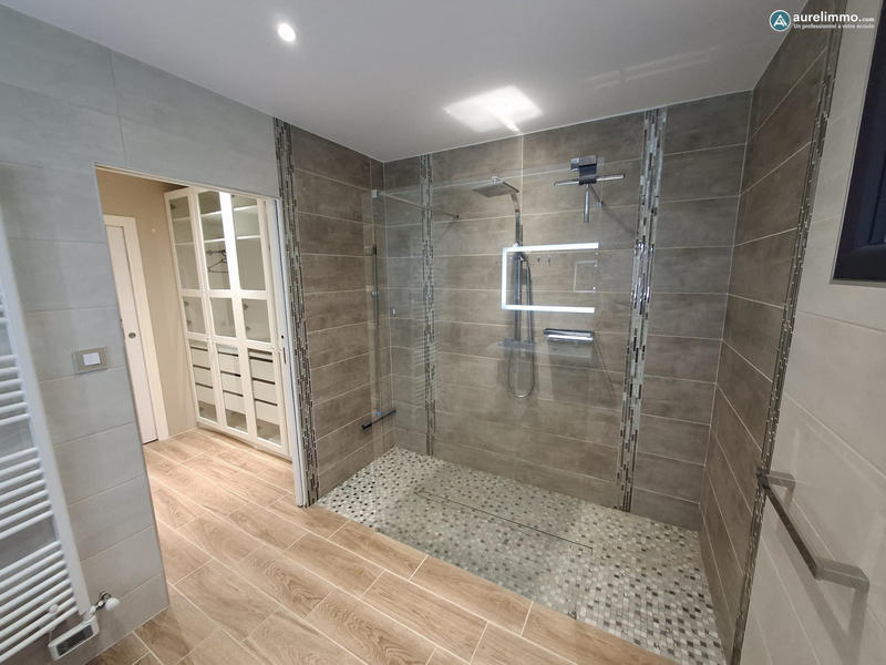 Maison ancienne - 171 m² - 7 pièces