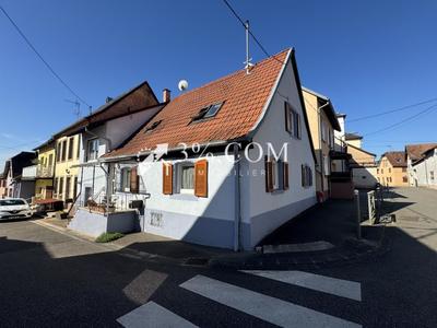 Maison - 111 m² - 5 pièces