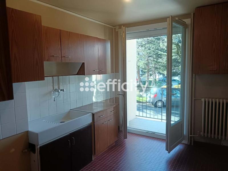 Appartement - 60 m² - 4 pièces