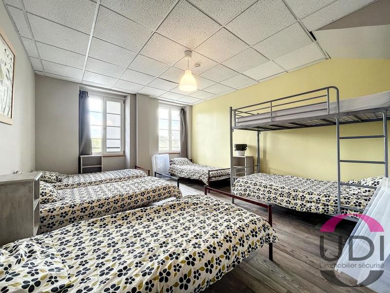 Immeuble - 1 500 m² - 19 pièces