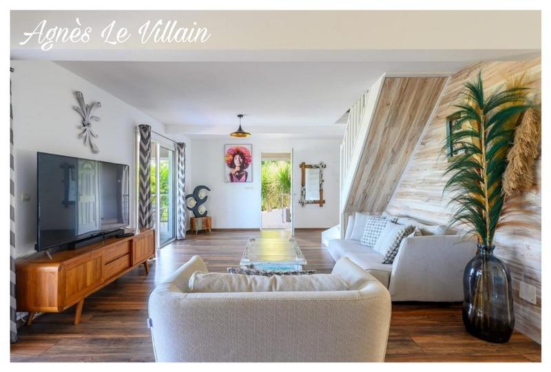 Maison d'architecte - 364 m² - 9 pièces