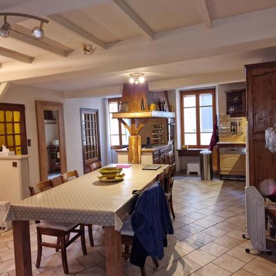 Maison de village - 132 m² - 7 pièces