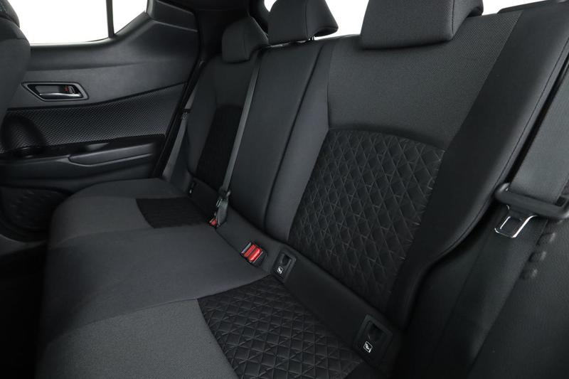 Toyota c-Hr 1.8 Hybride Edition 122 ch