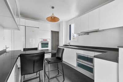 Appartement - 95 m² - 5 pièces