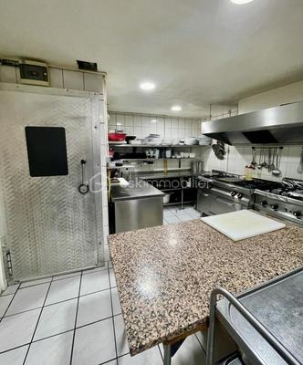 Appartement - 200 m²