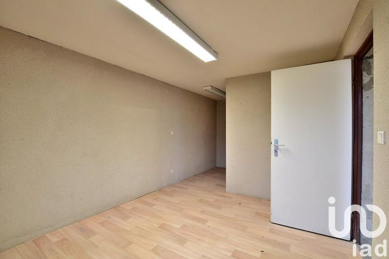 Maison - 410 m² - 6 pièces
