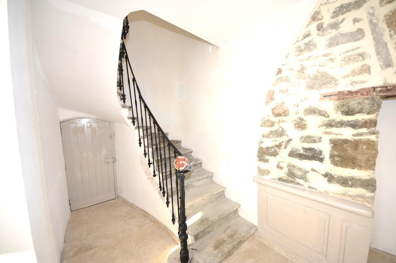 Maison - 193 m² - 6 pièces