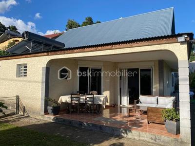 Maison - 165 m² - 7 pièces