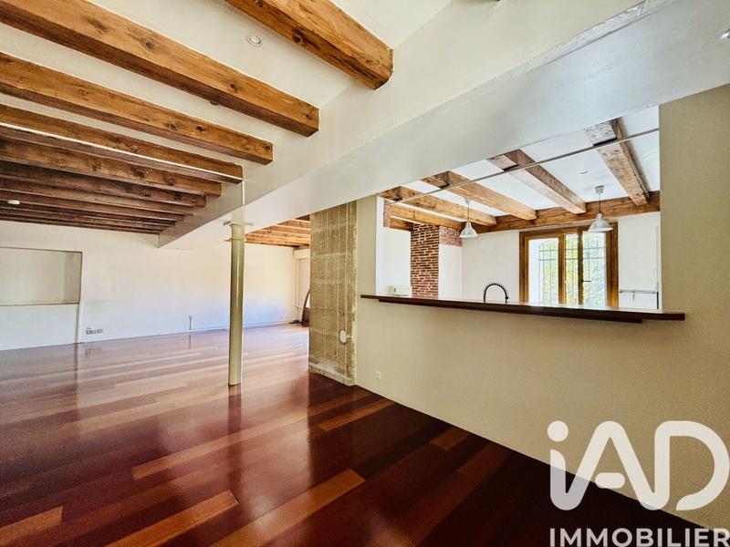 Loft - 140 m² - 3 pièces