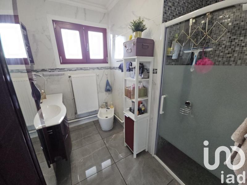 Maison - 107 m² - 6 pièces