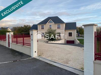 Maison - 240 m² - 6 pièces