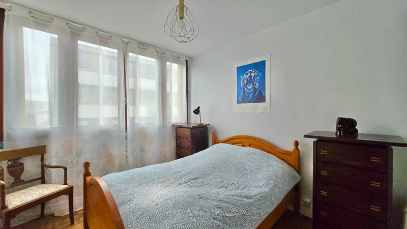 Appartement - 97 m² - 5 pièces