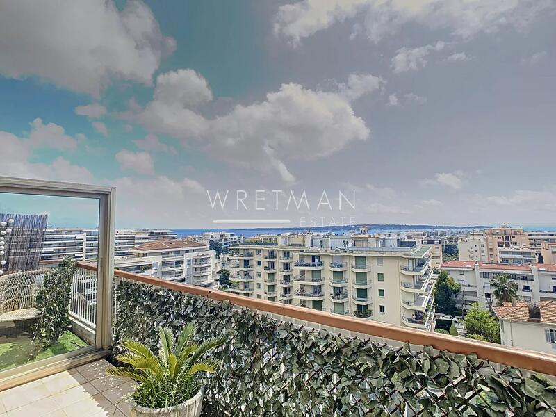 Appartement - 98 m² - 3 pièces