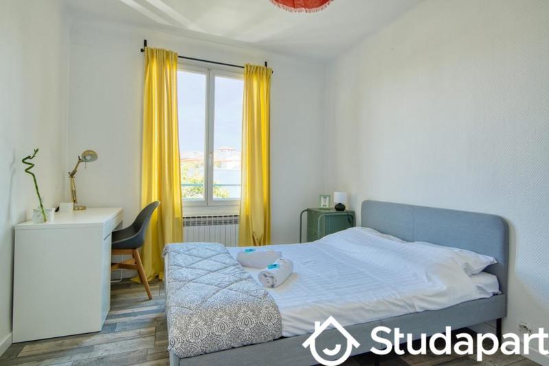 Appartement - 103 m² - 5 pièces