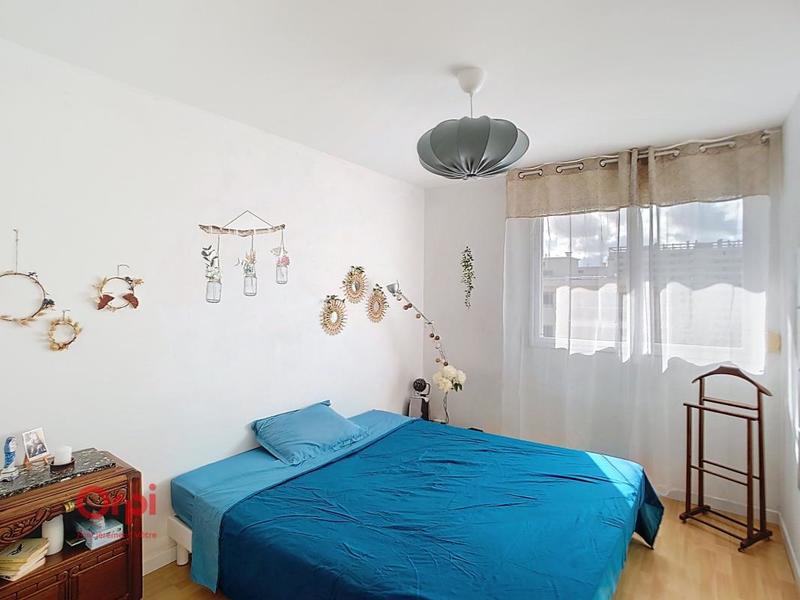 Appartement - 99 m² - 5 pièces