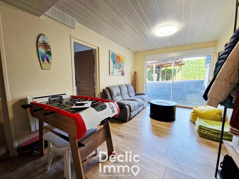 Pavillon - 161 m² - 7 pièces