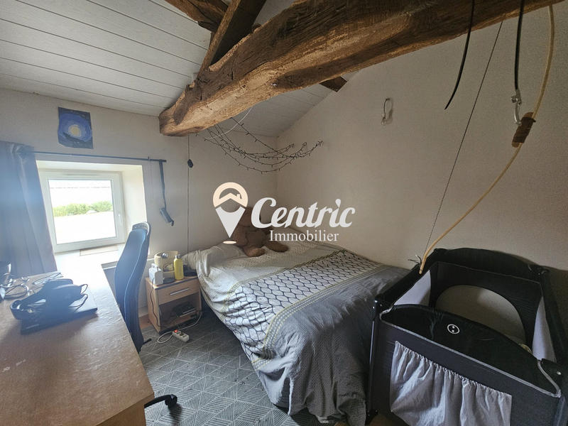 Maison - 233 m² - 6 pièces