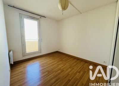 Appartement - 79 m² - 4 pièces