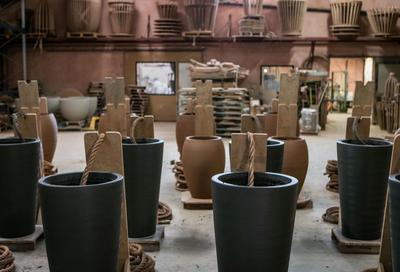 Lau teilatu gainean antzerkia-théâtre en basque