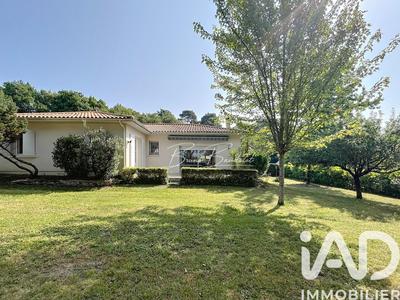 Maison - 110 m² - 4 pièces