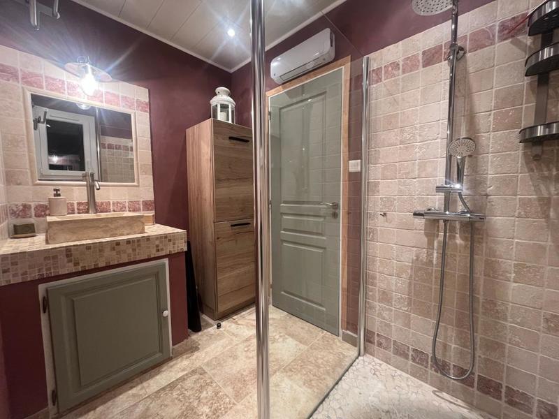 Maison - 90 m² - 3 pièces