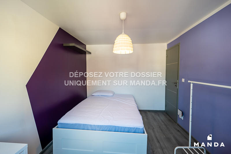 Chambre - 10 m² - 4 pièces