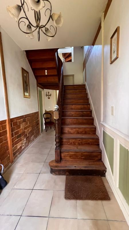 Maison - 207 m² - 8 pièces